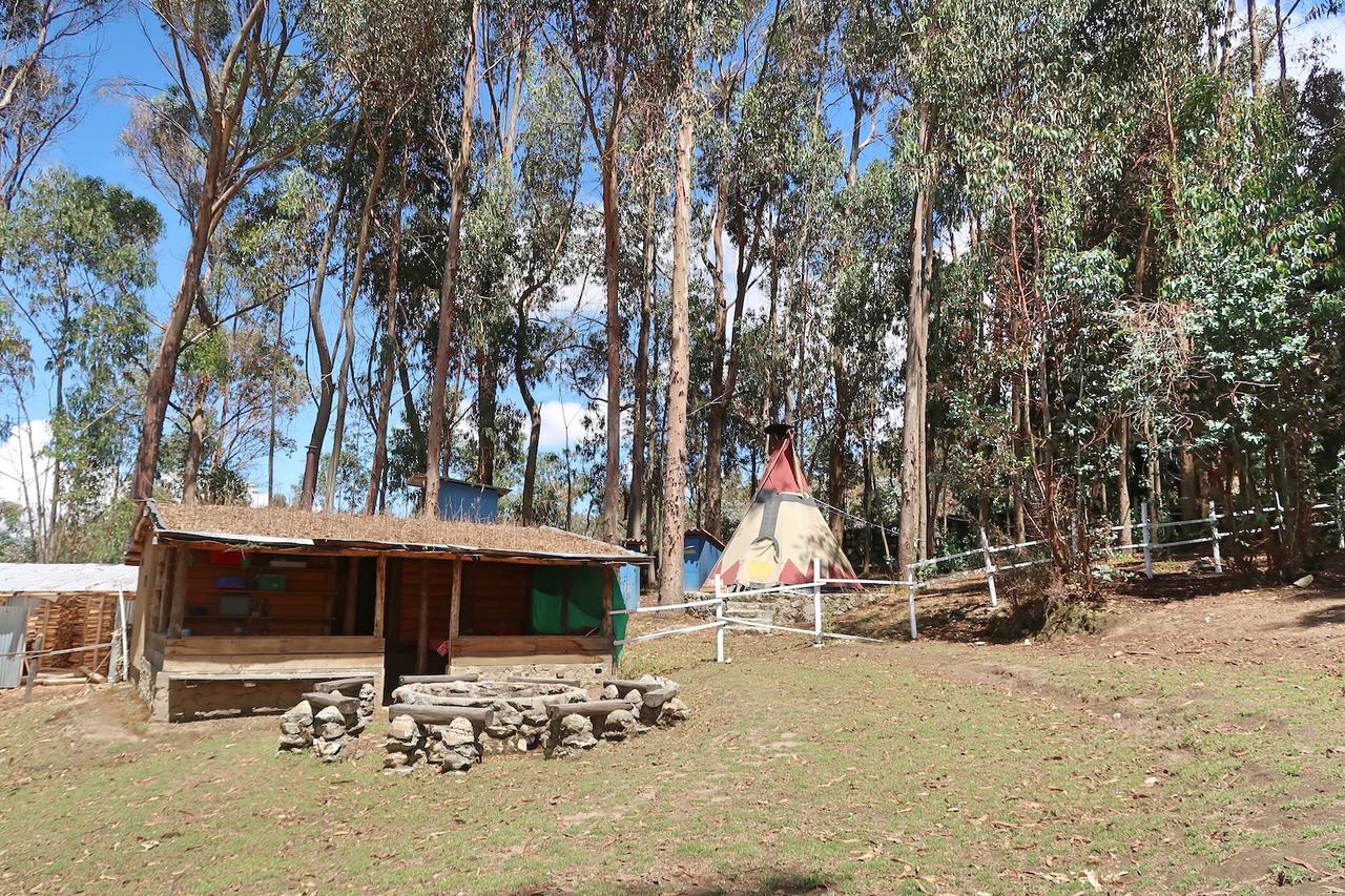 The Lazy Dog Inn A Mountain Lodge Уарас Екстер'єр фото