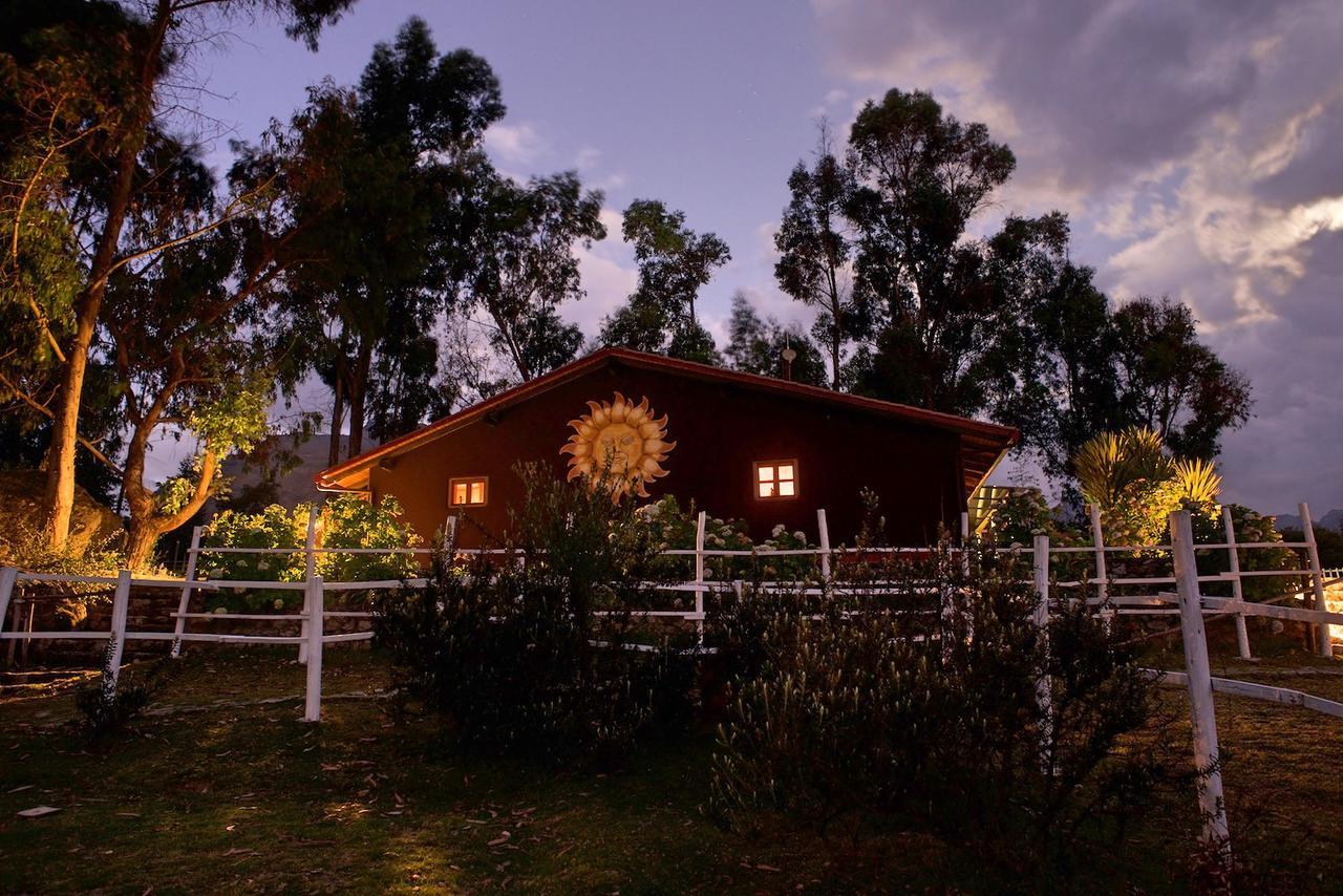 The Lazy Dog Inn A Mountain Lodge Уарас Екстер'єр фото