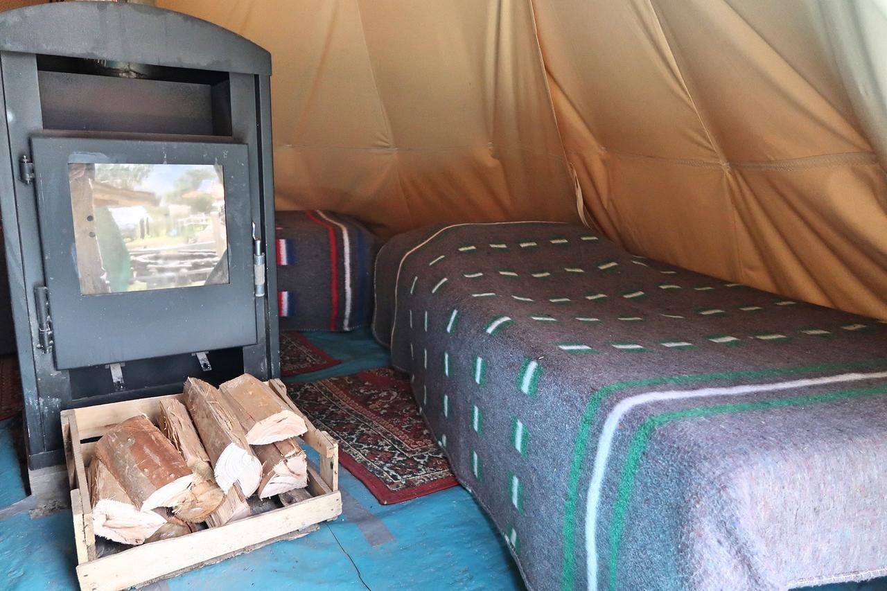 The Lazy Dog Inn A Mountain Lodge Уарас Екстер'єр фото